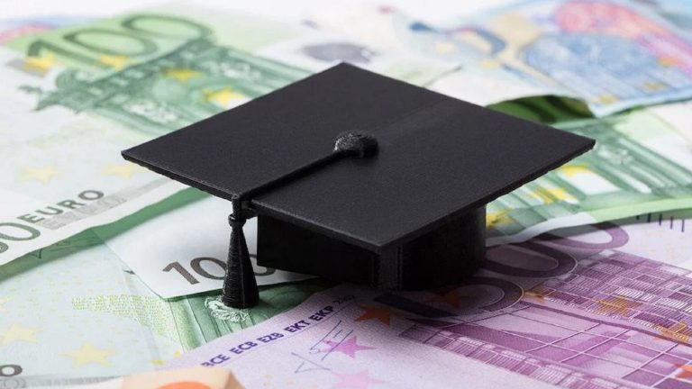 Αύξηση στα 1.500 ευρώ για το φοιτητικό στεγαστικό επίδομα
