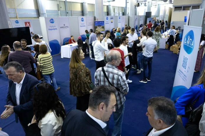 ΔΥΠΑ: Πάνω από 4.000 πολίτες συνομίλησαν με στελέχη επιχειρήσεων στην «Ημέρα Καριέρας Τουρισμού»