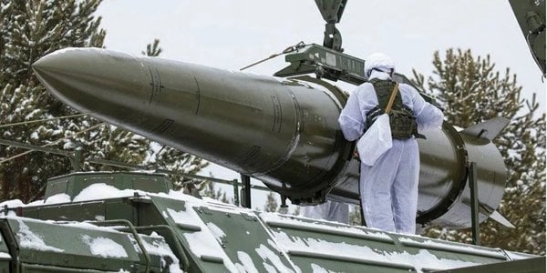 Πολωνία: Το ΝΑΤΟ θέλει να καταρρίπτει ρωσικούς πυραύλους που πλησιάζουν κράτη – μέλη του