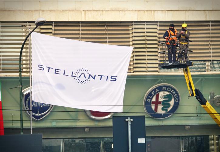 Stellantis: Περικοπές 3000 θέσεων σε εθελοντική βάση μόνο στην Ιταλία