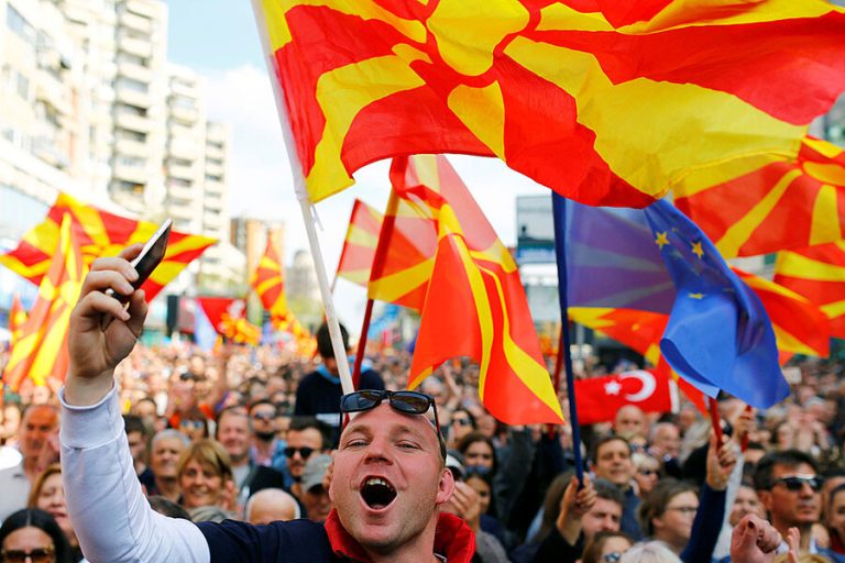 Βόρεια Μακεδονία: Ξεκινά ο πρώτος γύρος των προεδρικών εκλογών