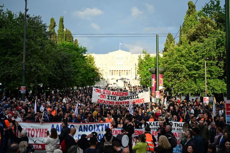 ΑΔΕΔΥ 24ωρη απεργία στην πρωτοβάθμια και δευτεροβάθμια