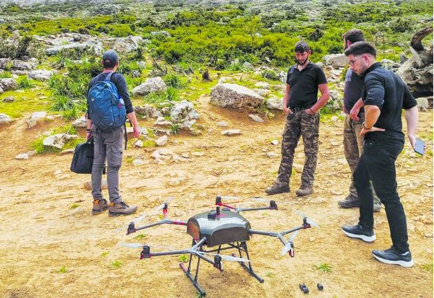 Κρήτη: Βόσκουν τα πρόβατα με τη βοήθεια drone