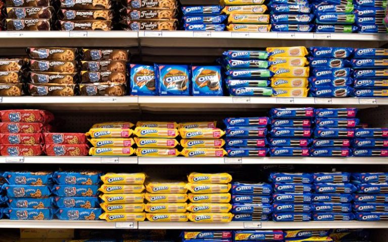 Σούπερ μάρκετ: Σε μπισκότα, σοκολάτες και ζαχαρώδη οι μεγαλύτερες αυξήσεις τον Μάιο