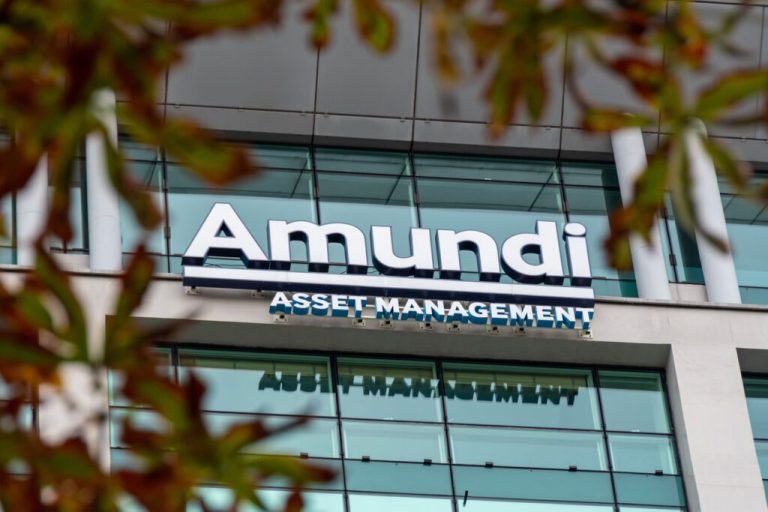 Amundi: Ανακοίνωσε ρεκόρ διαχείρισης περιουσιακών στοιχείων στα 2,16 τρισ. ευρώ