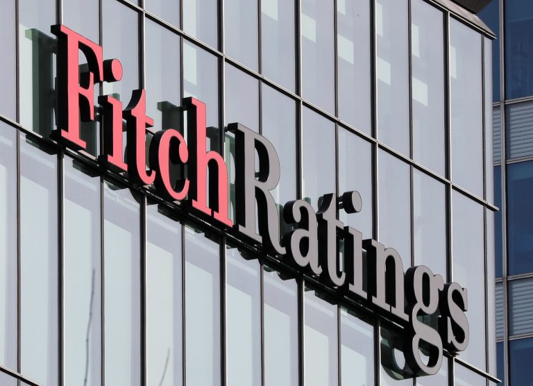 Η Fitch Ratings προβλέπει αύξηση του δημόσιου χρέους της Γαλλίας στο 112% του ΑΕΠ