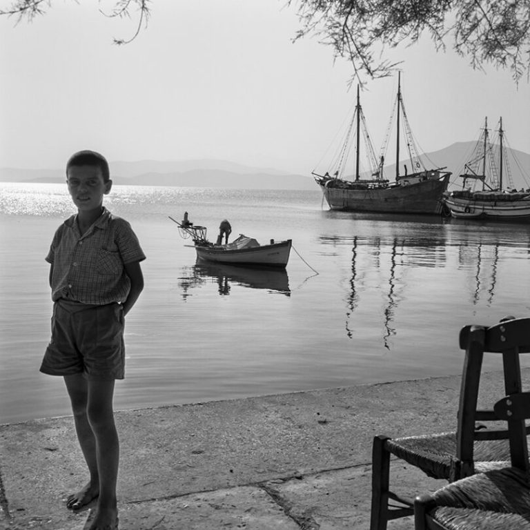 Η έκθεση φωτογραφίας Robert McCabe “Χαίρε Ξένε στη χώρα των ονείρων” από Ακρόπολη στο Τόκιο