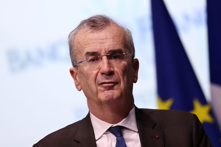 Villeroy: Πολύ πιθανό η ΕΚΤ να μειώσει ξανά τα επιτόκιά της